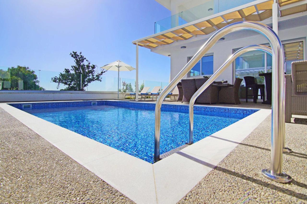 Villa Napa View Ajía Nápa Kültér fotó